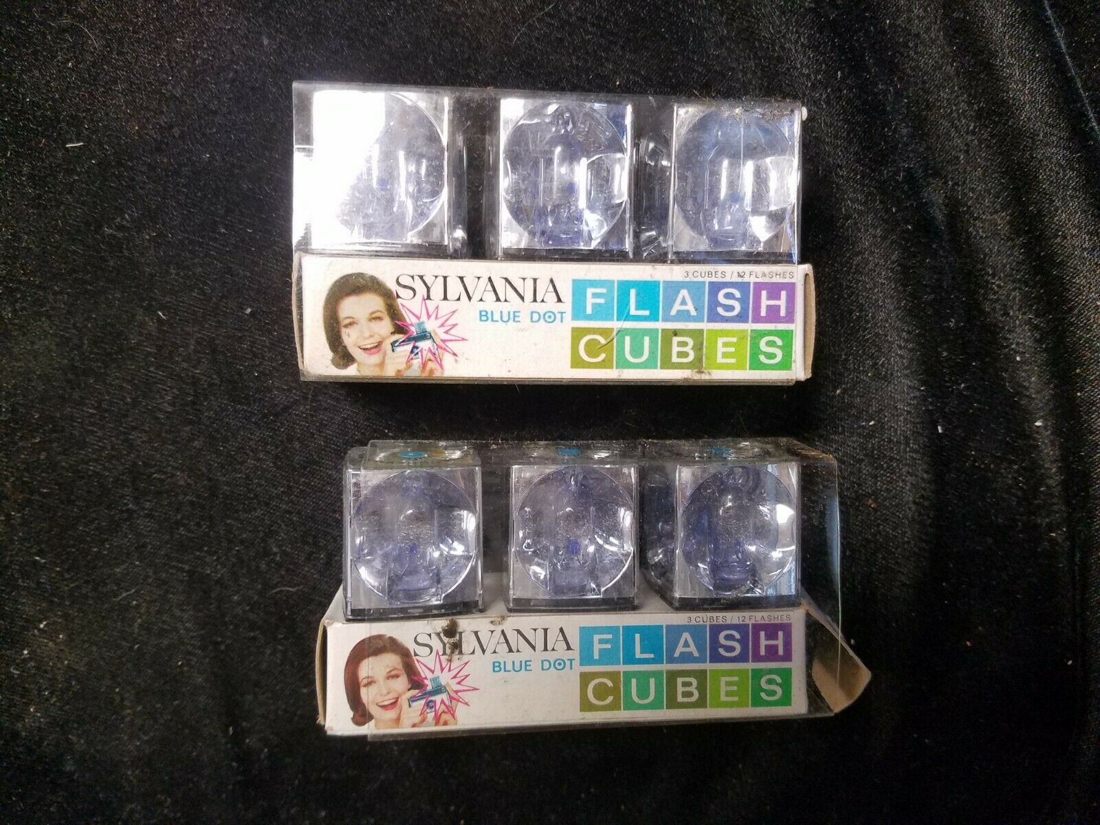2 Packages Vintage Sylvania Blue Dot Flash Cubes Unused Nos